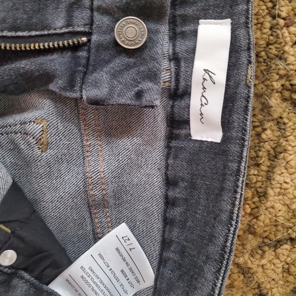 COPY - High rise distressed skinny jeans - Picture 7 of 7